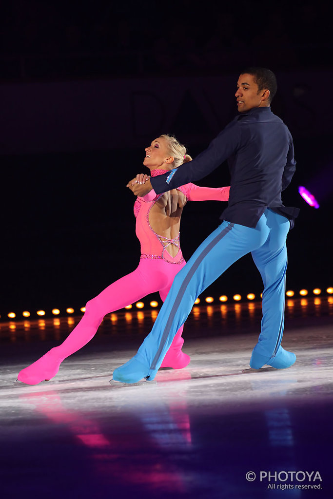 Aljona Savchenko & Robin Szolkowy "Pink Panther"