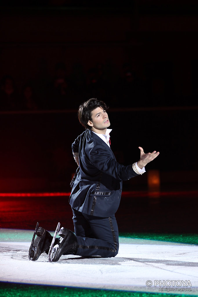 Stéphane Lambiel "Don't Stop The Music"