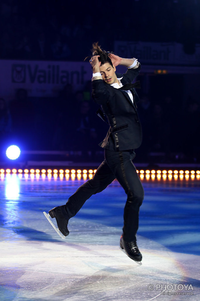 Stéphane Lambiel "Please Don't Stop The Music"