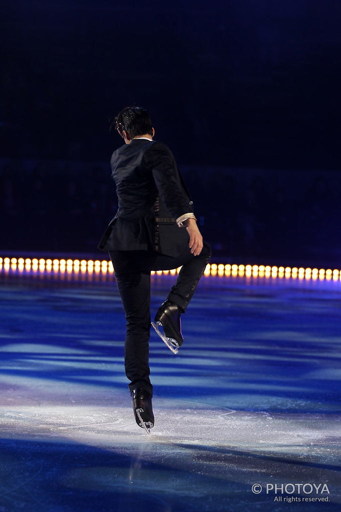 Stéphane Lambiel "Please Don't Stop The Music"