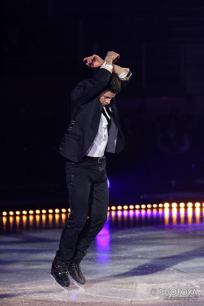 Stéphane Lambiel "Please Don't Stop The Music"