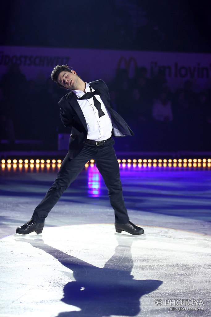 Stéphane Lambiel "Please Don't Stop The Music"