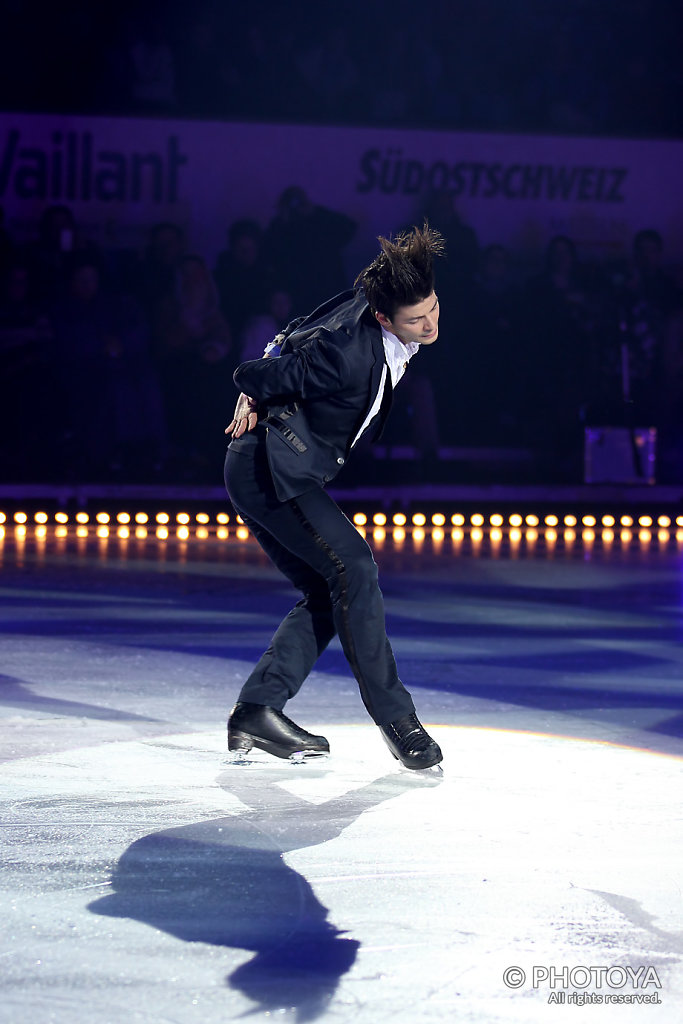 Stéphane Lambiel "Please Don't Stop The Music"