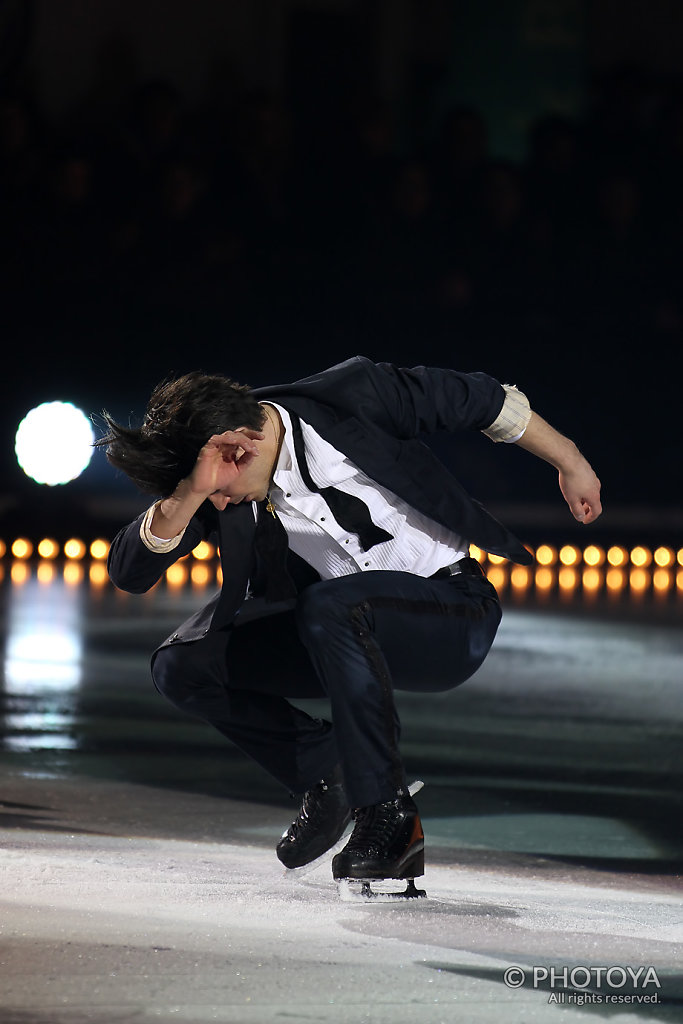 Stéphane Lambiel "Please Don't Stop The Music"