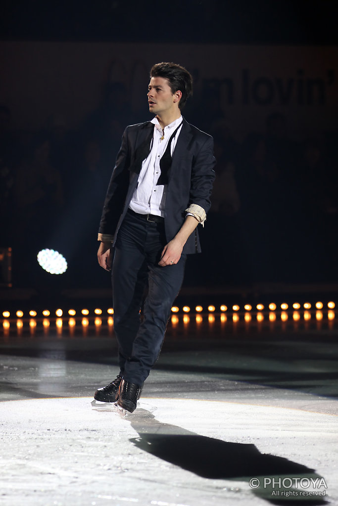 Stéphane Lambiel "Please Don't Stop The Music"