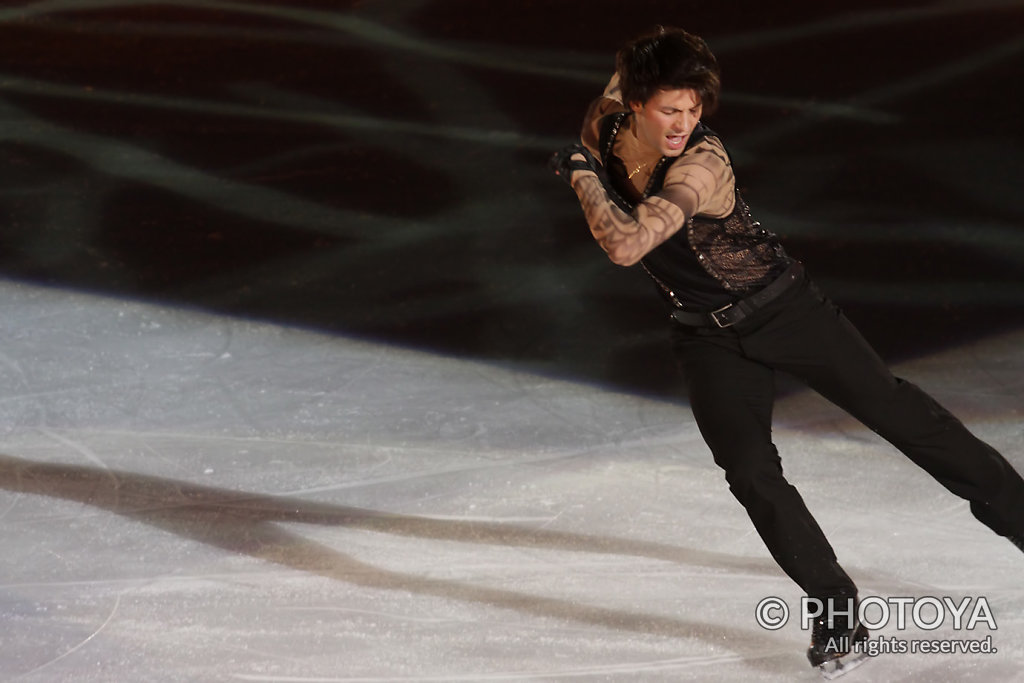 Stéphane Lambiel "Paint It Black"